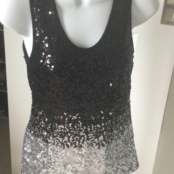 Sequence Tank Top - Picture 1 of 4